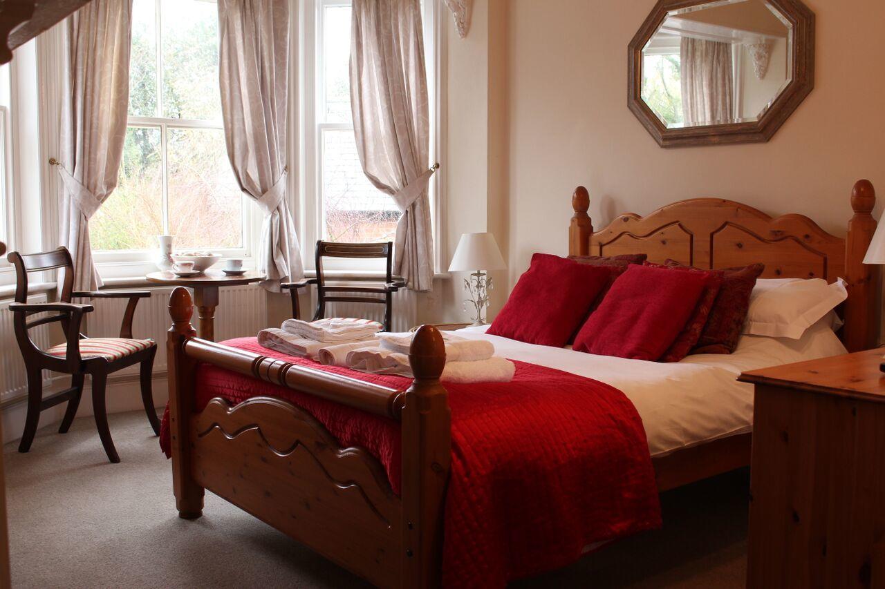 The Three Horseshoes Hotel Alton  Kültér fotó