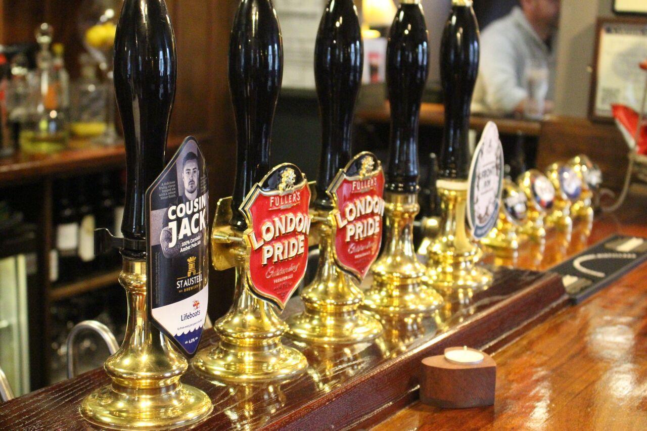 The Three Horseshoes Hotel Alton  Kültér fotó